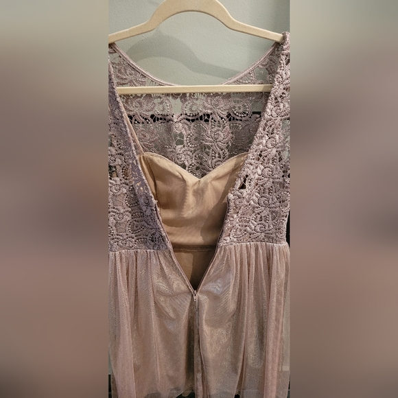 City Triangles cocktail dress - Picture 4 of 5